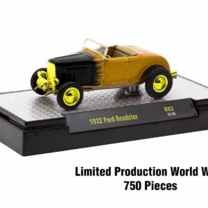 "Auto Meets" Set of 6 Cars IN DISPLAY CASES Release 82 Limited Edition 1/64 Diecast Model Cars by M2 Machines