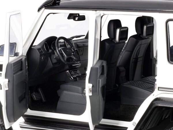 76316-3__07525 Mercedes Benz G500 4X4 2 Gloss White 1/18 Model Car by Autoart