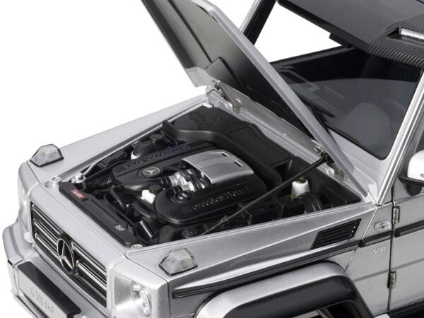 76318-2__34356 Mercedes Benz G500 4X4 2 Silver 1/18 Model Car by Autoart
