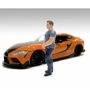 "Car Meet 3" Figurine 4 for 1/24 Scale Models by American Diorama
