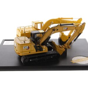 CAT Caterpillar 225 Hydraulic Escavator and CAT Caterpillar 323 Next Generation Hydraulic Escavator Set of 2 pieces "Evolution Series" 1/50 Diecast Models by Diecast Masters