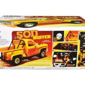 Skill 2 Model Kit 1981 Chevrolet 4x4 Stepside Pickup Truck "Sod Buster" 1/25 Scale Model by MPC